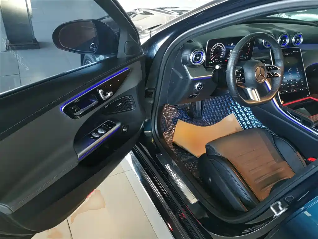 Mercedes-Benz C-Class 2022 — фото 14