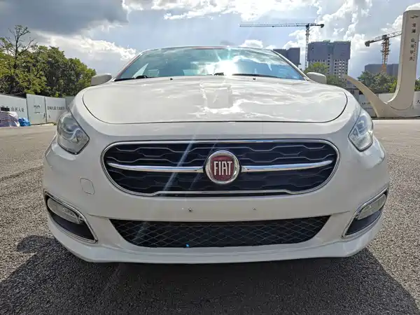 Fiat Viaggio 2016