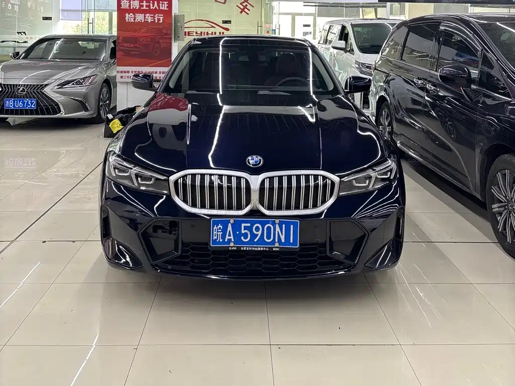 BMW 3 Series 2023
