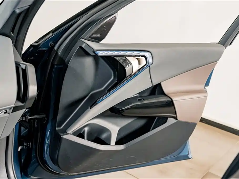 BMW X3 2025 — фото 17