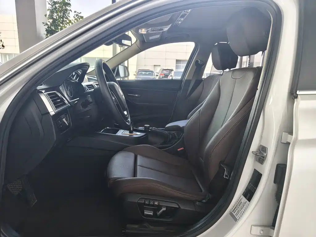 BMW 3 Series 2018
