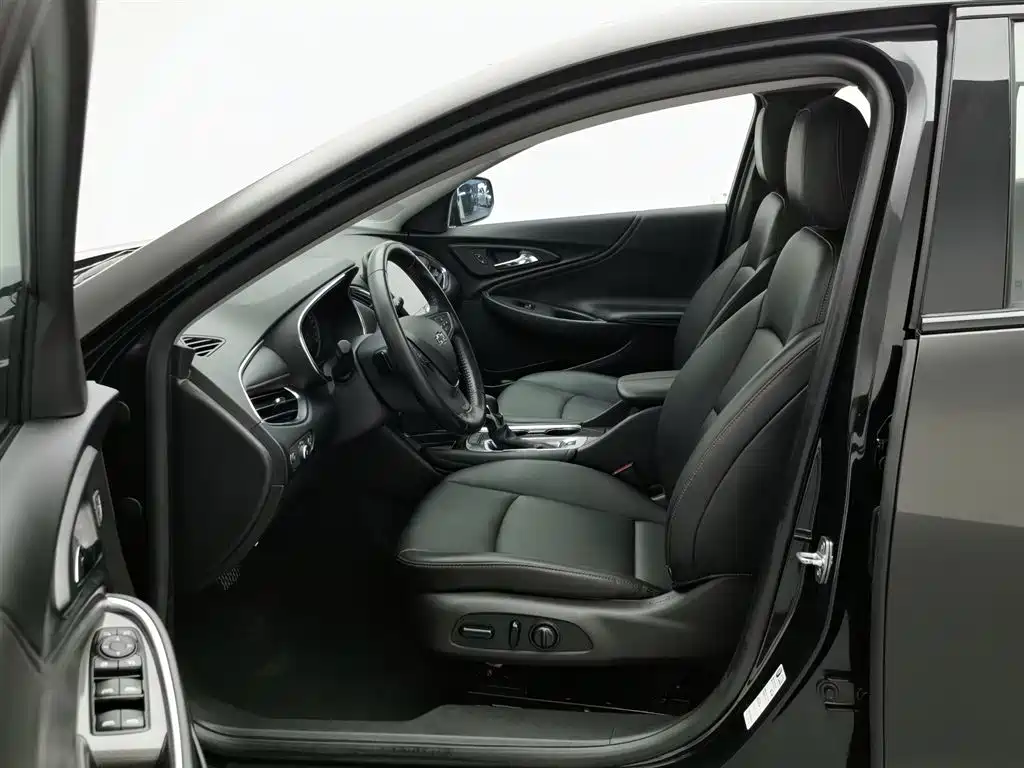 Chevrolet Malibu XL 2022 — фото 10