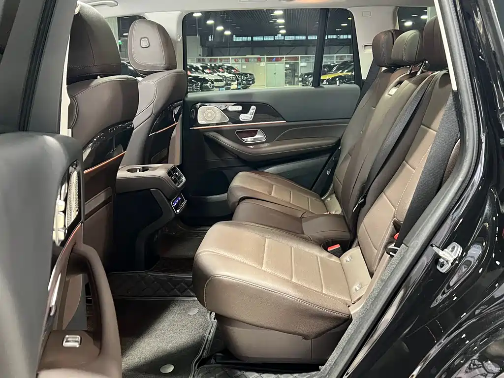 Mercedes-Benz GLS 2024 — фото 20