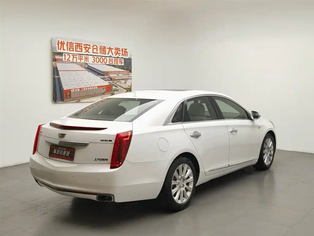 Cadillac XTS 2016 — фото 2