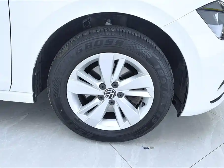 Volkswagen Polo 2021