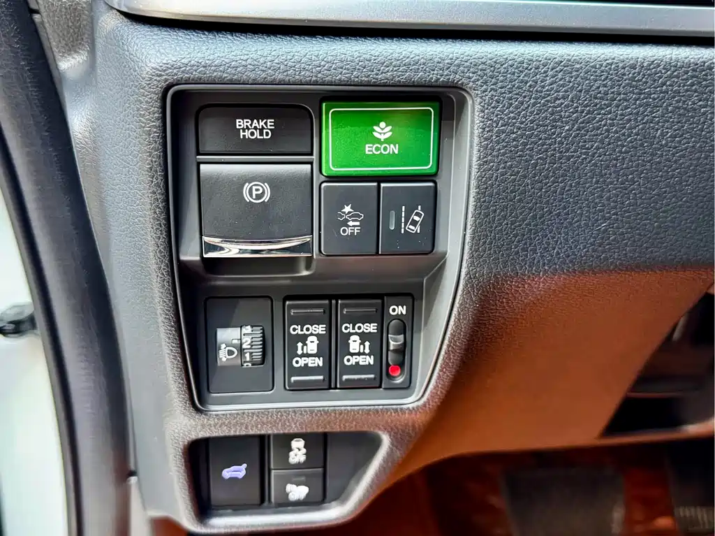 Honda Odyssey 2021 — фото 13