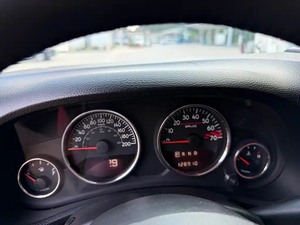 Jeep Wrangler 2014 — фото 15