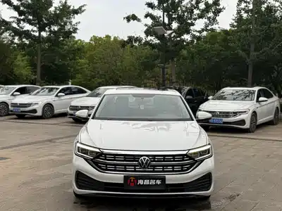 Volkswagen Sagitar 2024