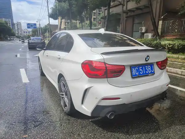 BMW 1 Series 2022