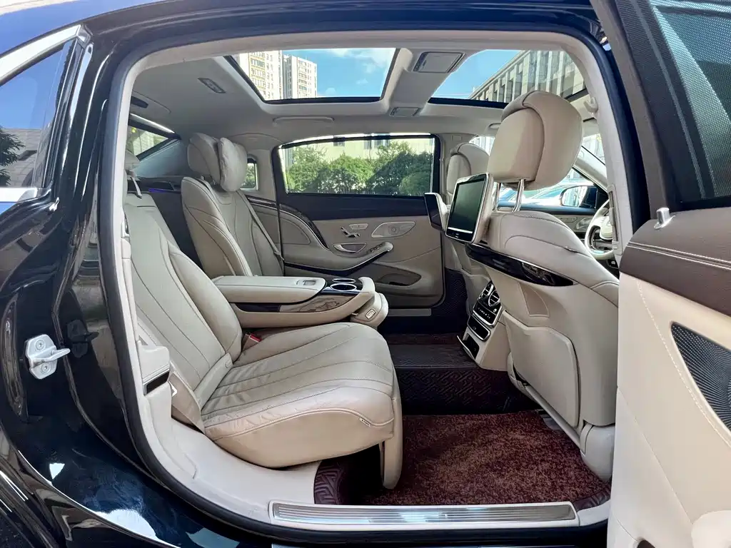 Mercedes-Benz Maybach S-Class 2015 — фото 26