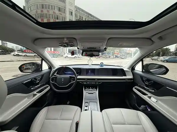 Lincoln Corsair 2023