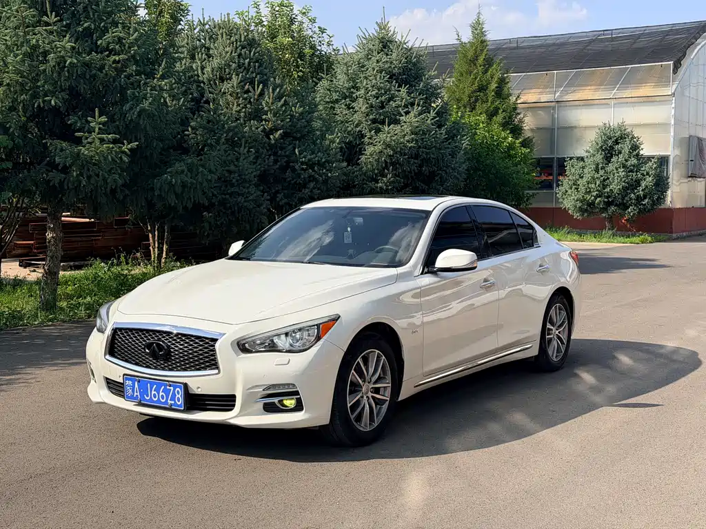 Infiniti Q50L 2016 — фото 3