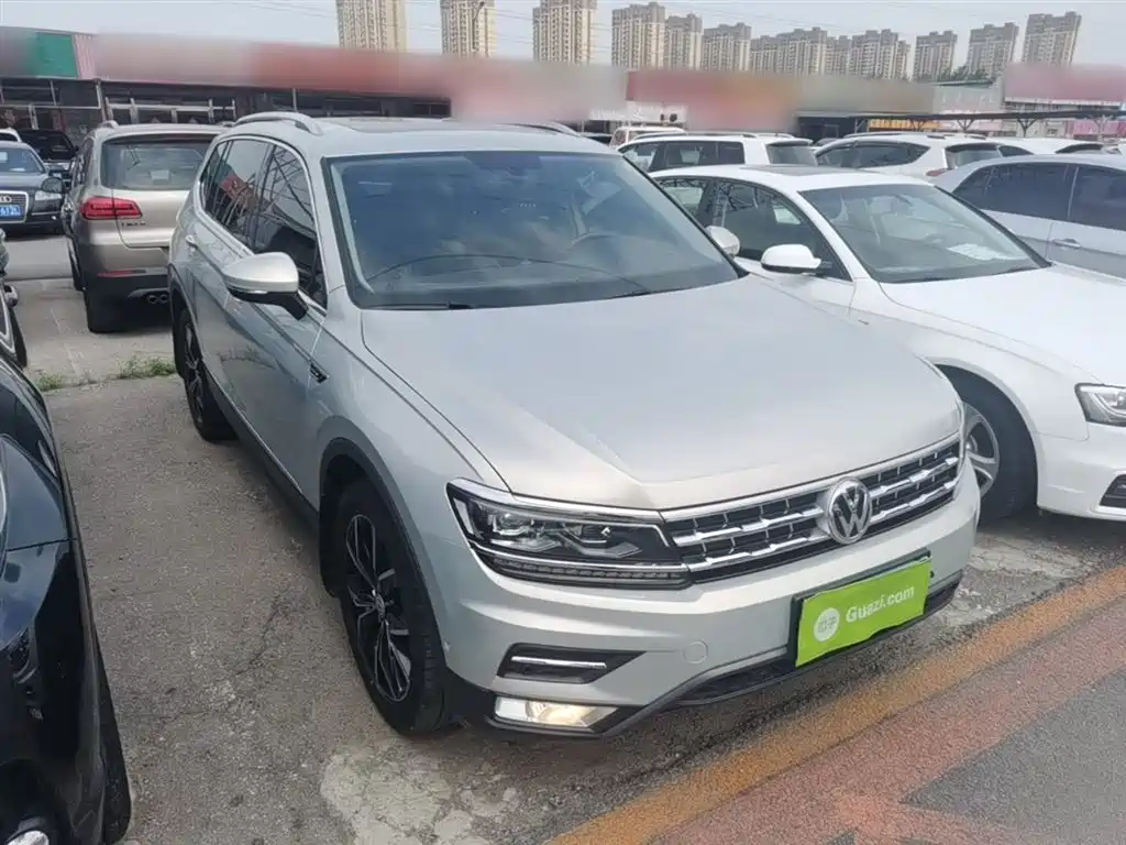 Volkswagen Tiguan L 2018 — фото 4