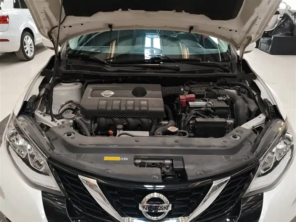 Nissan Tiida 2019 — фото 19