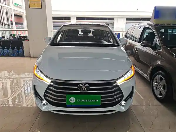 BYD Song MAX 2017