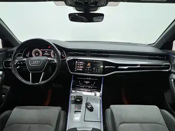 Audi A6L 2023