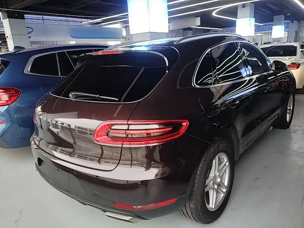 Porsche Macan 2017 — фото 7