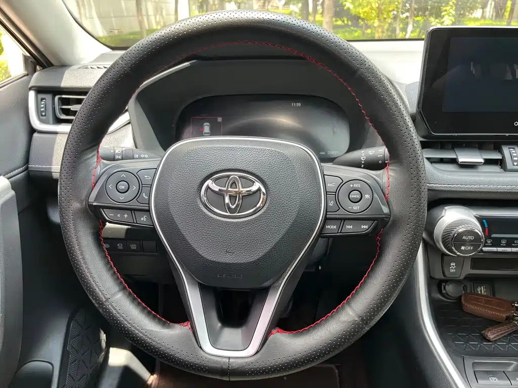 Toyota Wildlander 2024 — фото 10