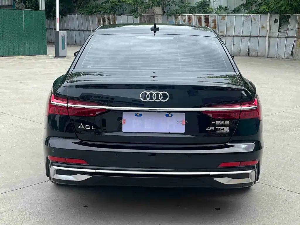 Audi A6L 2023 — фото 5