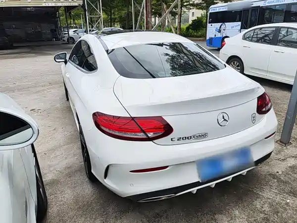 Mercedes-Benz C-Class 2017