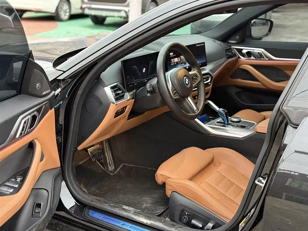 BMW i4 2023 — фото 4