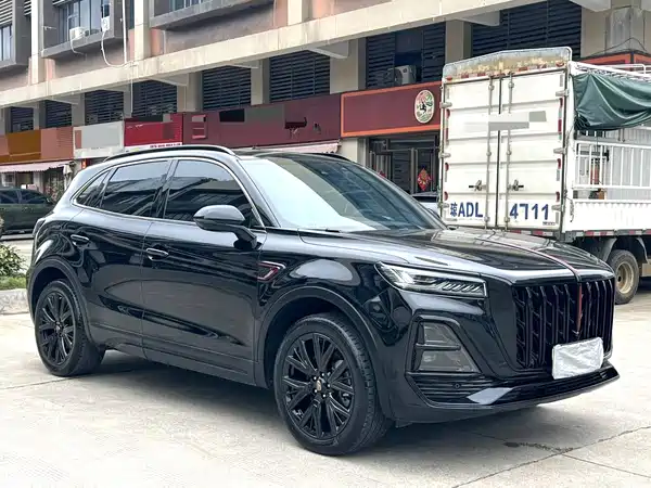 Hongqi HS5 2025