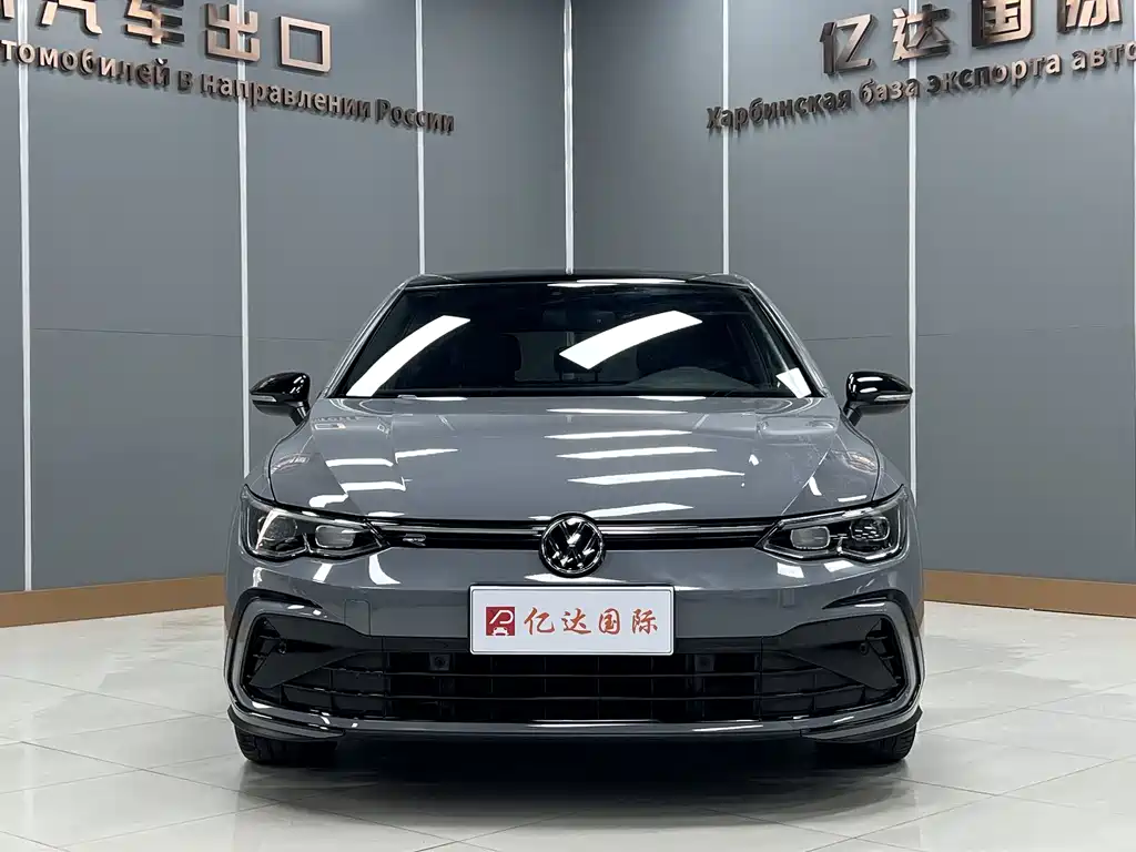 Volkswagen Golf 2023