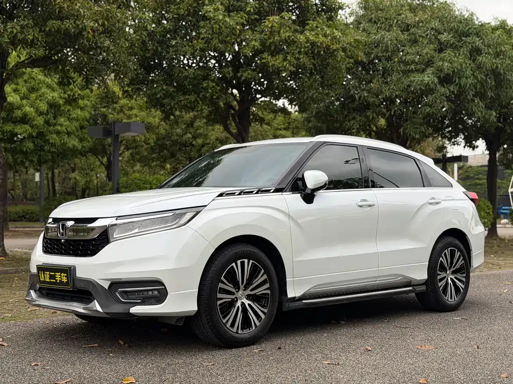 Honda Avancier 2017 — фото 1