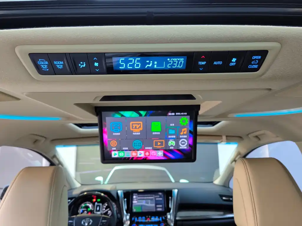 Toyota Vellfire 2022 — фото 23