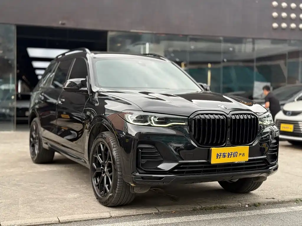 BMW X7 2019 — фото 1