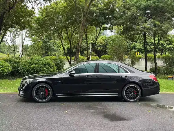 Mercedes-Benz S-Class 2019
