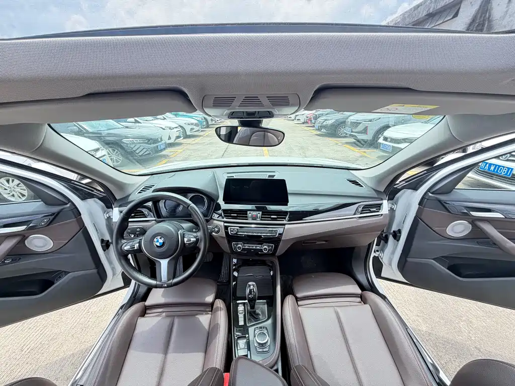 BMW X1 2022 — фото 15