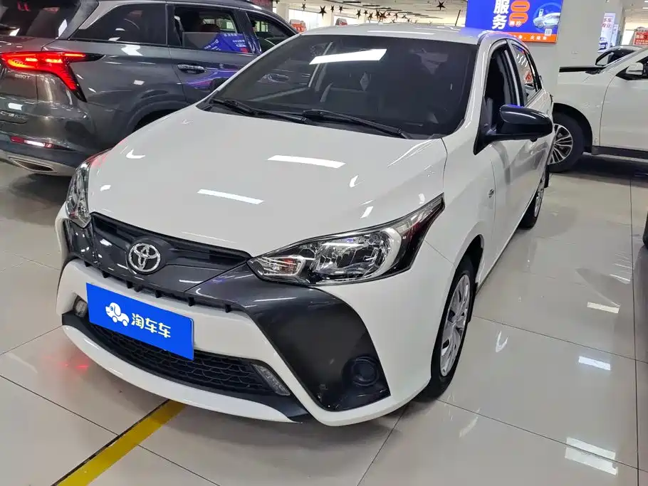 Toyota Yaris L 2020