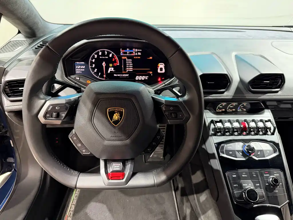 Lamborghini Huracan 2018 — фото 14