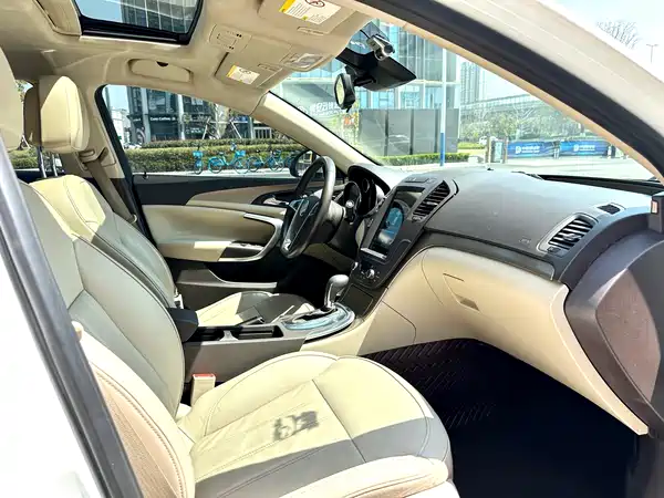 Buick Regal 2012