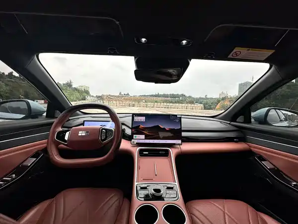 Geely Galaxy L6 2025