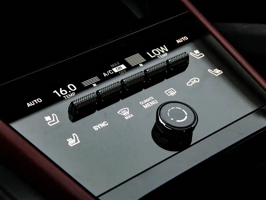 Porsche Cayenne 2023 — фото 22
