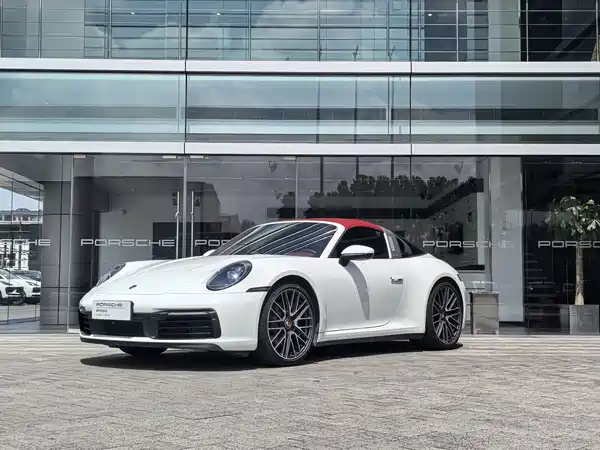 Porsche 911 2022
