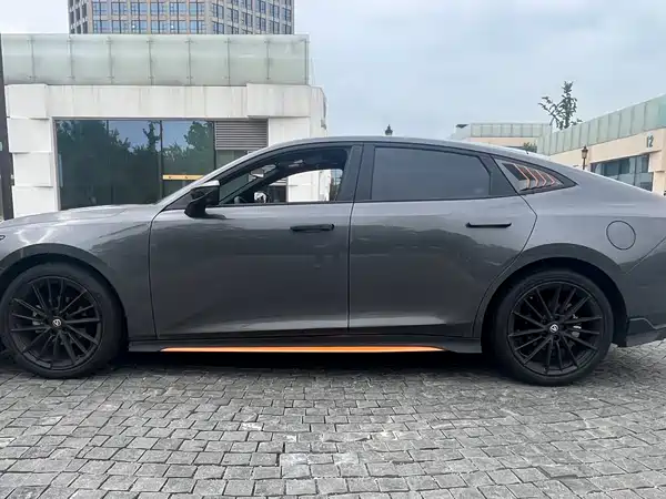 Changan UNI-V 2024