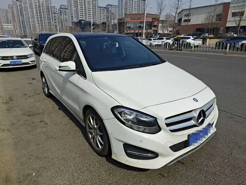 Mercedes-Benz B-Class 2016 — фото 4