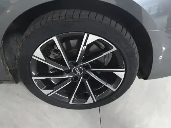 Audi A4L 2022