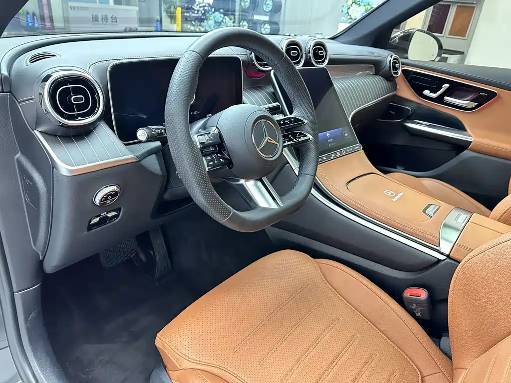 Mercedes-Benz GLC 2023 — фото 12