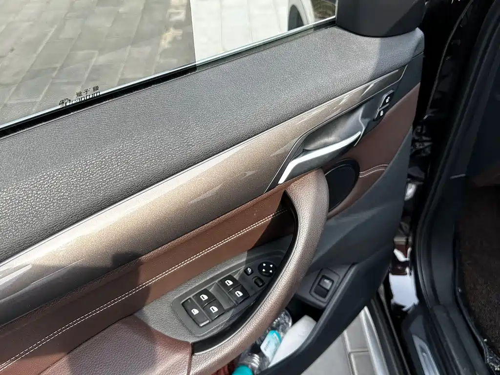 BMW X1 2017 — фото 15