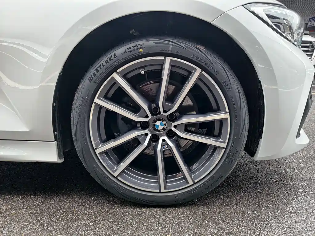 BMW 3 Series 2022
