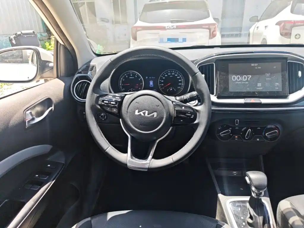 Kia KX1 2023 — фото 3