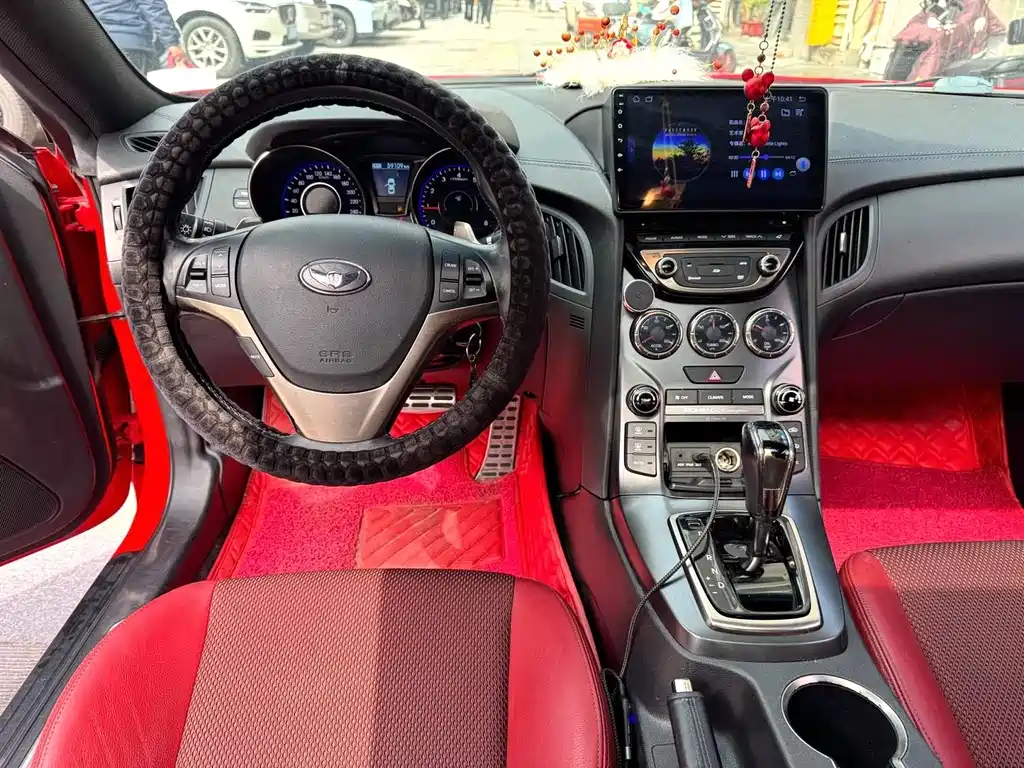 Hyundai Genesis Coupe 2014 — фото 10