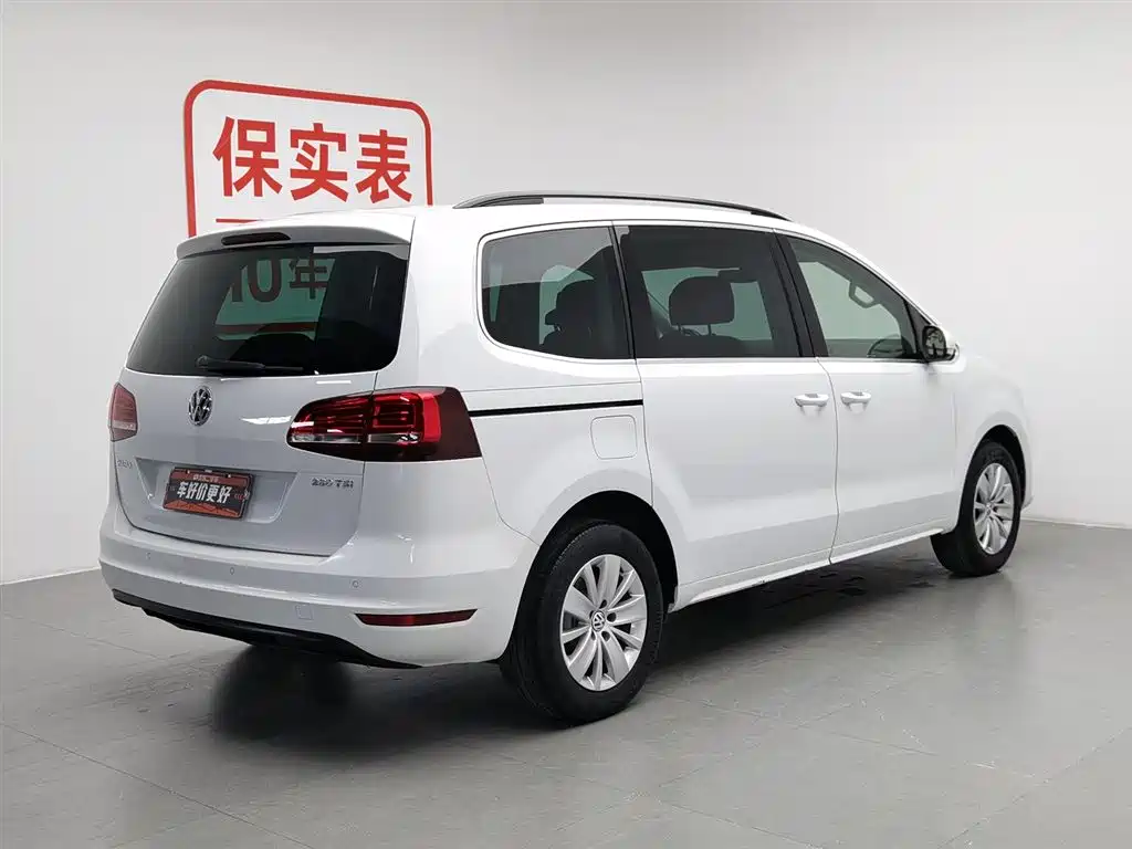 Volkswagen Sharan 2017 — фото 2