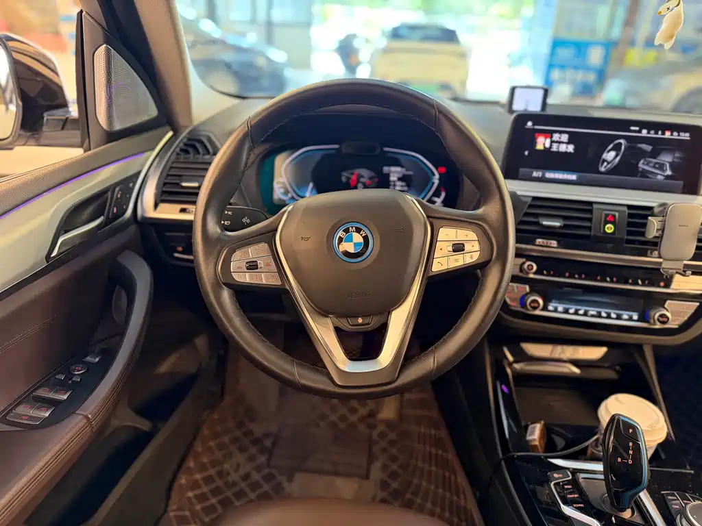 BMW iX3 2021 — фото 12