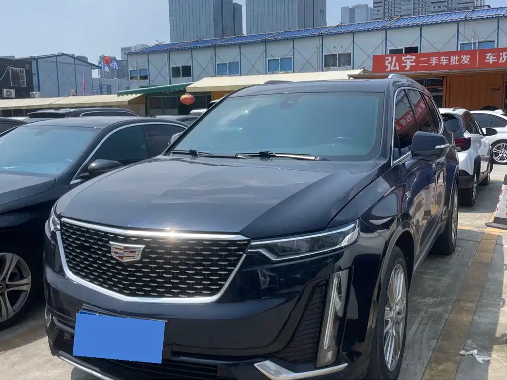 Cadillac XT6 2021 — фото 1