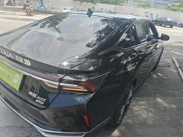 Dongfeng Yixuan MAX 2023